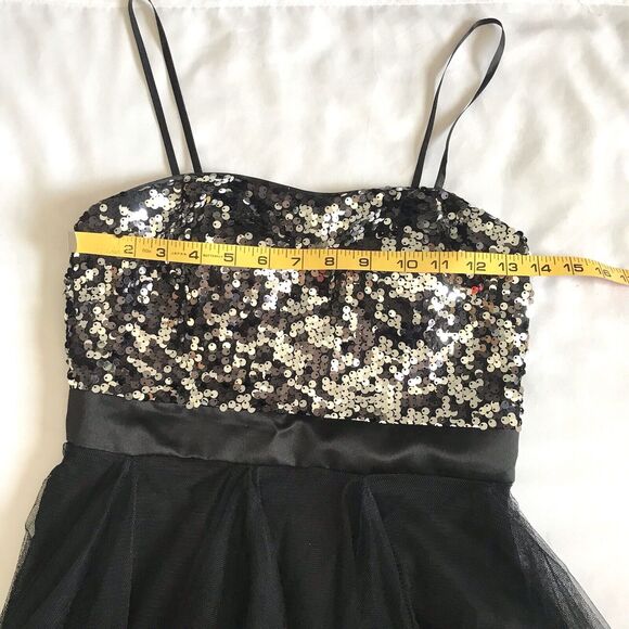 HAILEY by ADRIANNA PAPELL Black Tulle Shimmer Prom Party Dress 5/6 Whimsygoth - Picture 5 of 11